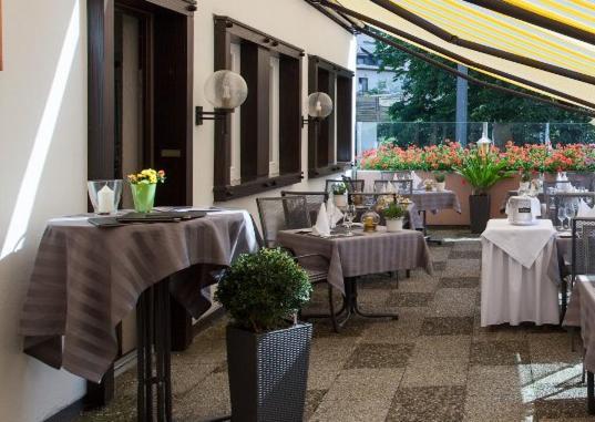 Hotel Kuehler Krug Freiburg im Breisgau Exteriör bild